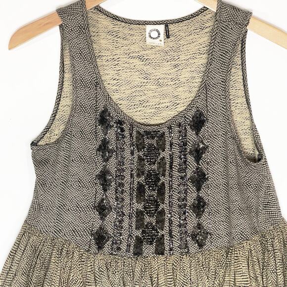 ANTHROPOLOGIE AKEMI + KIN Women’s Sequined Ruffle Peplum tank top - Picture 4 of 5